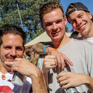 Meet your Posher, Clark